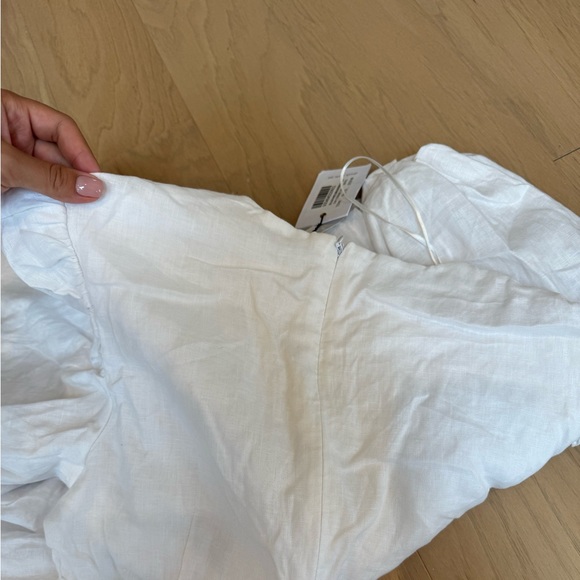 DISSH linen Bullock gathered dress - Picture 4 of 5